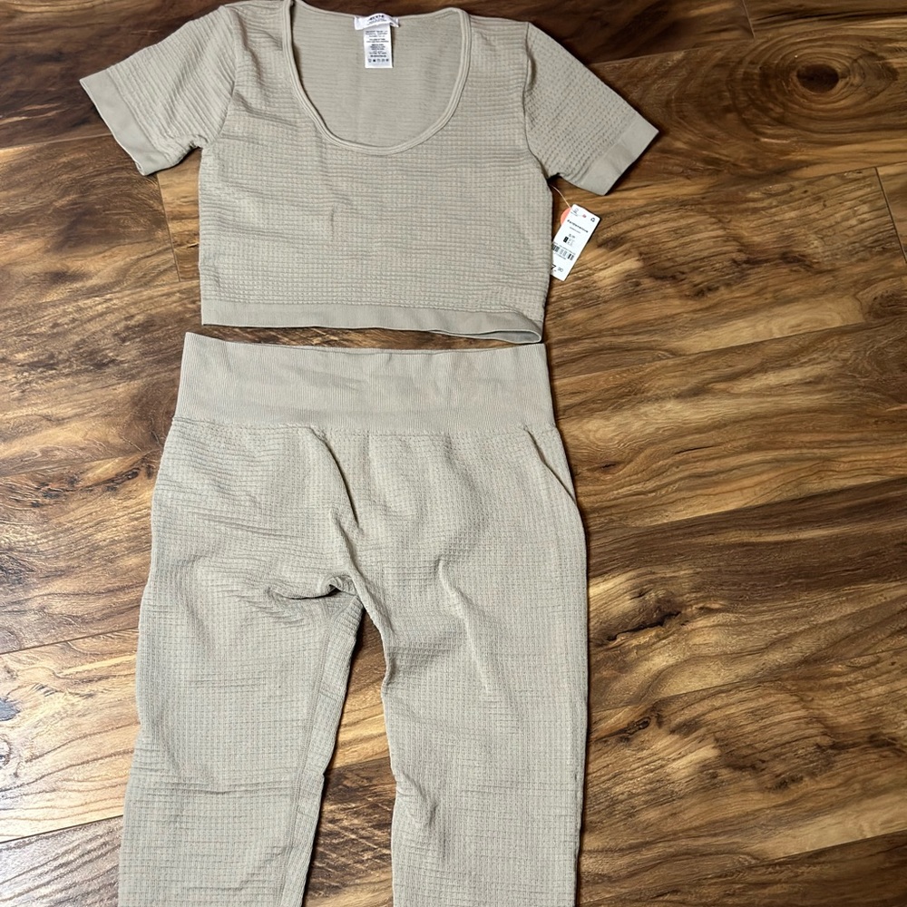 ARDENE legging set